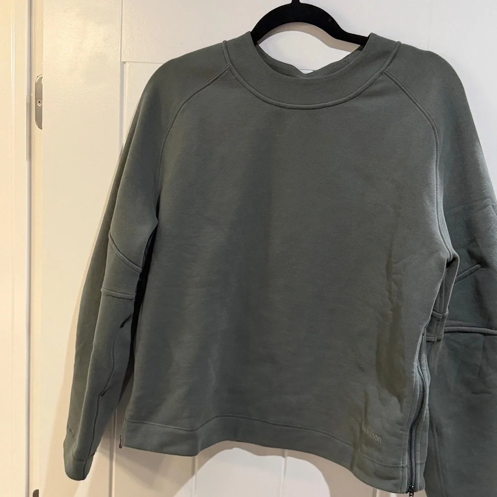 lululemon Loungeful crew neck